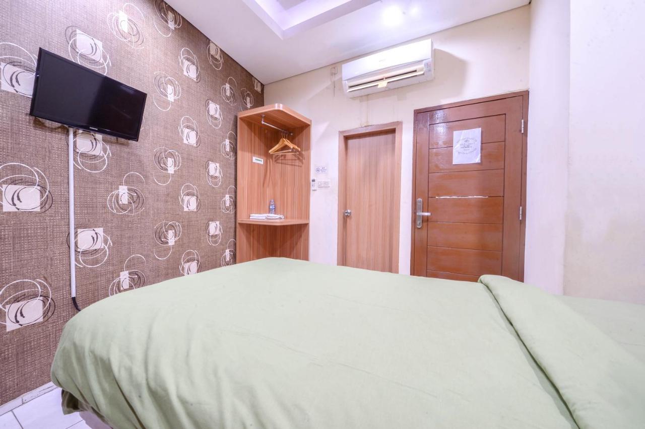 Green Apple Residence Jakarta Buitenkant foto