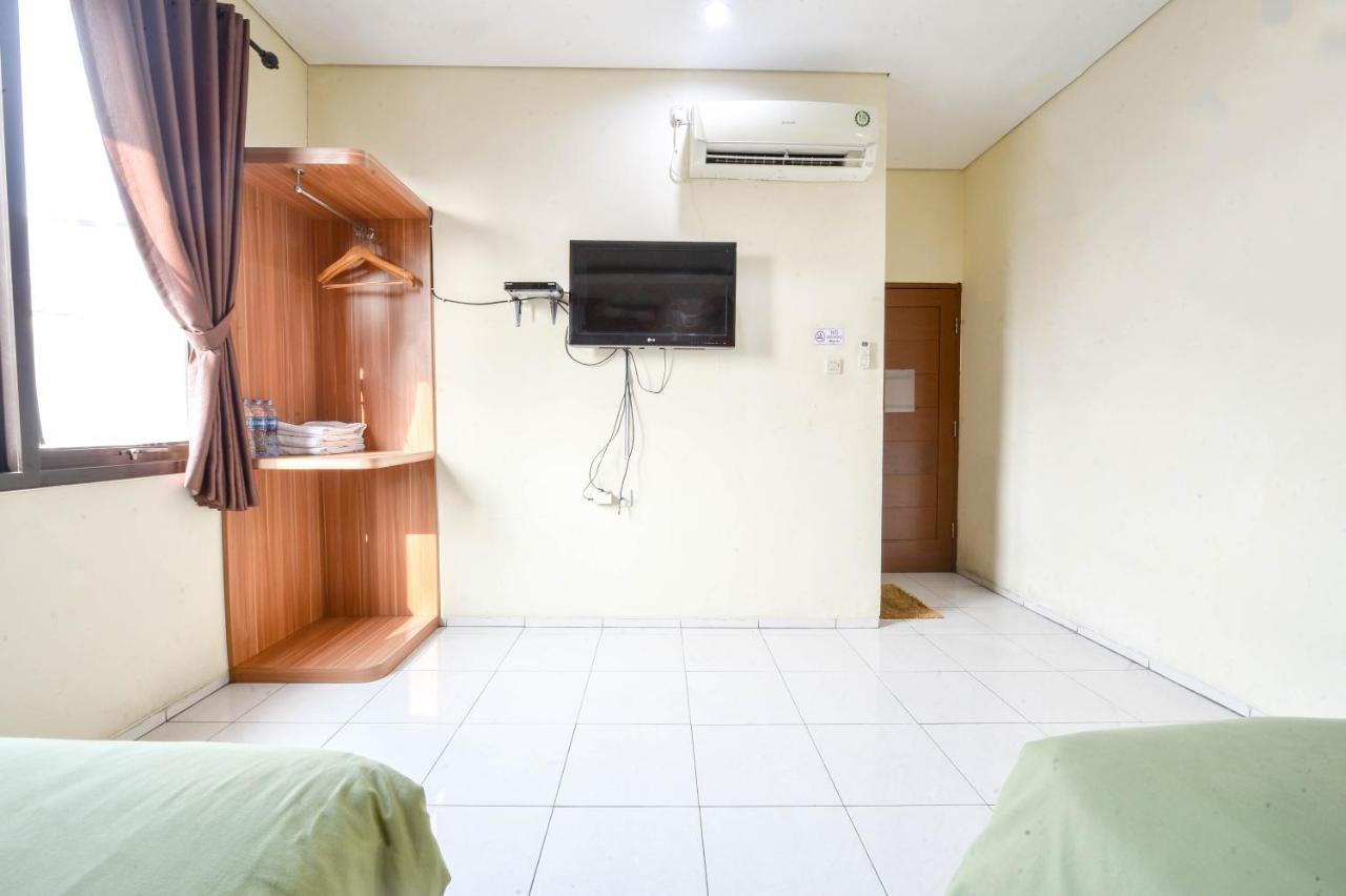 Green Apple Residence Jakarta Buitenkant foto