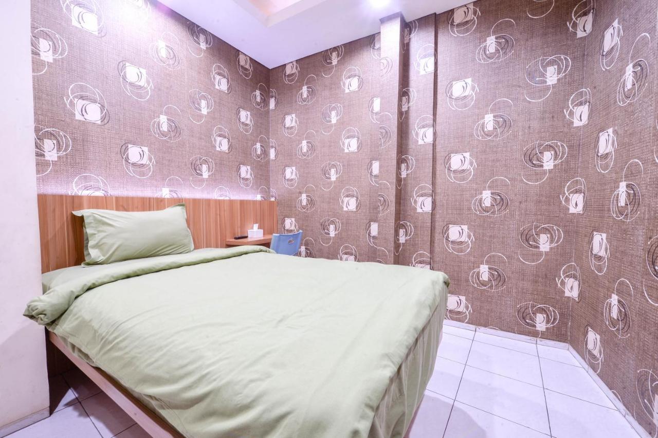 Green Apple Residence Jakarta Buitenkant foto